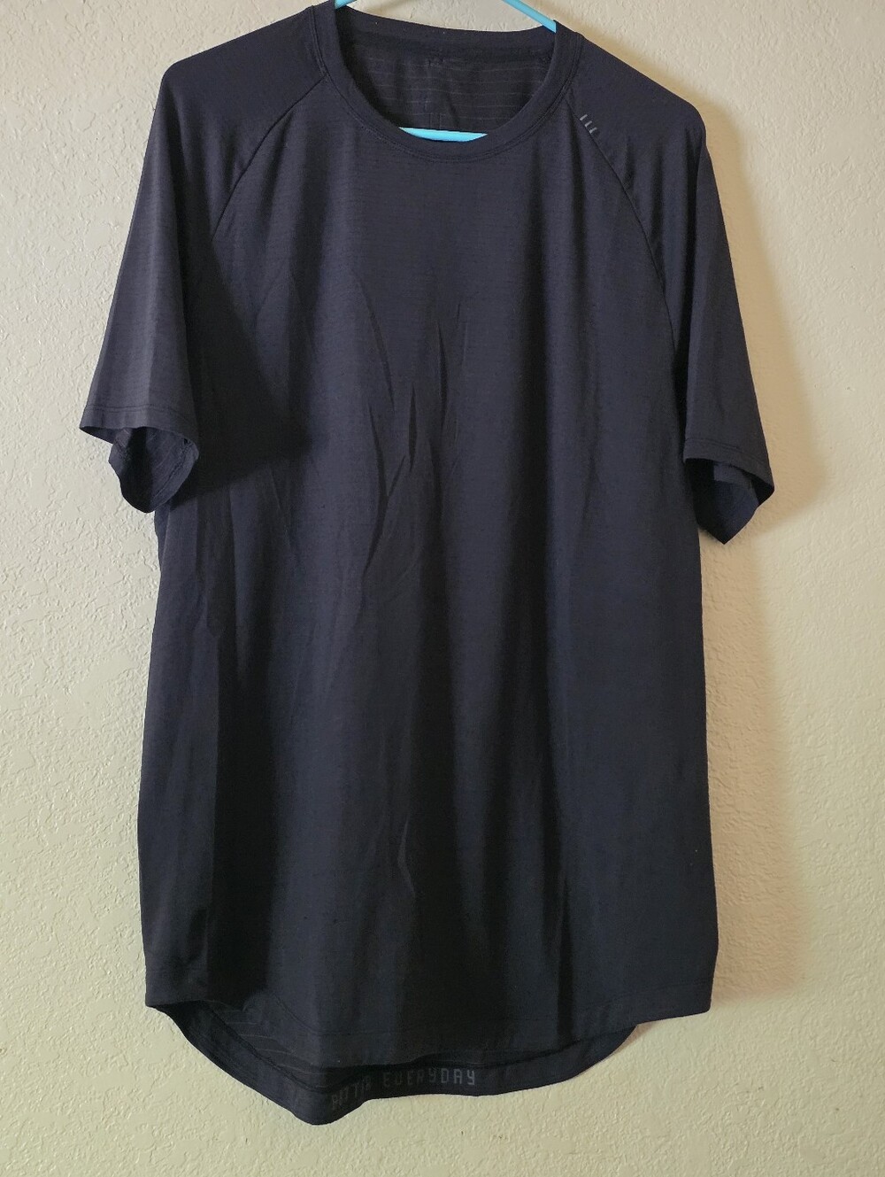 Lululemon Men's Black Performance Short-Sleeve Shirt Size XL